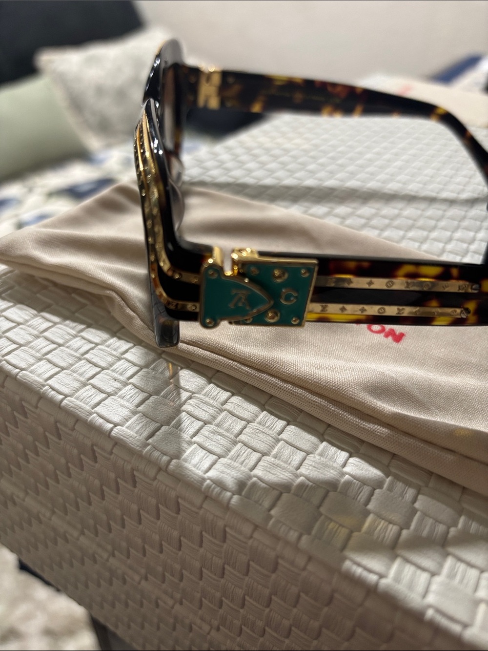 Louis Vuitton Tortoiseshell Sunglasses with Gold Trim - Picture 9 of 10